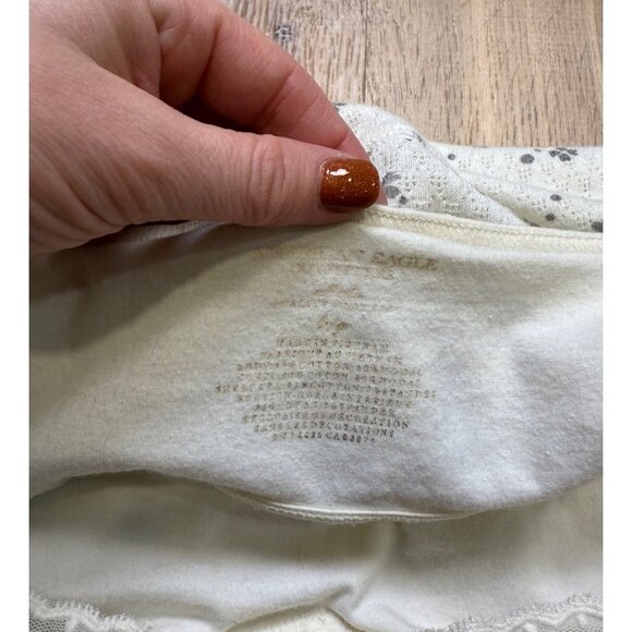 Y2K American Eagle Cream Pointelle Floral Lace Trim Cami Top Small - Picture 3 of 5